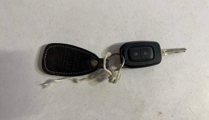 2023 Nissan MAGNITE XL, Petrol, Manual, 46,586 km, Key Close Up