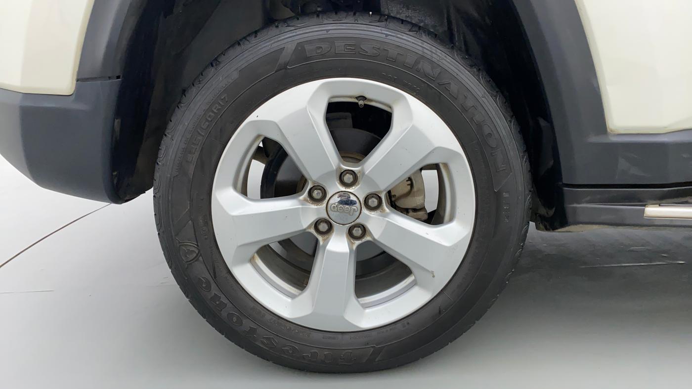 2017 Jeep Compass 2.0 LONGITUDE, Diesel, Manual, 30,044 km, Right Rear Wheel