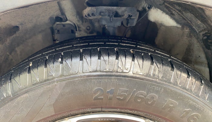 2020 Hyundai VENUE SX 1.0 (O) TURBO IMT, Petrol, Manual, 89,378 km, Left Front Tyre Tread