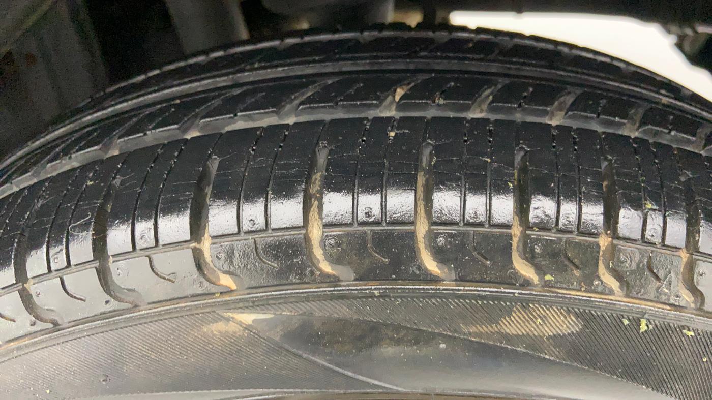 2009 Maruti Wagon R LXI, Petrol, Manual, 47,553 km, Left Rear Tyre Tread