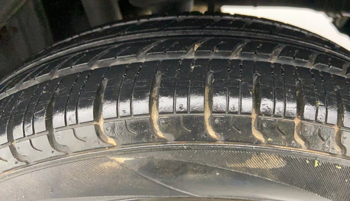 2009 Maruti Wagon R LXI, Petrol, Manual, 47,553 km, Left Rear Tyre Tread