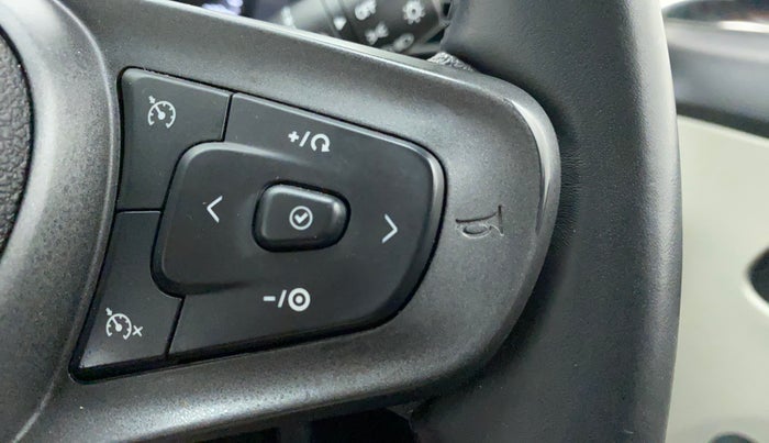 2022 Tata ALTROZ XZA PLUS, Petrol, Automatic, 5,022 km, Adaptive Cruise Control