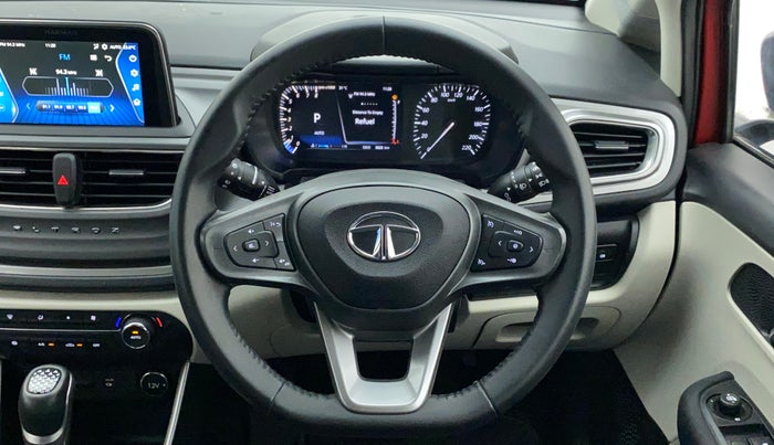 2022 Tata ALTROZ XZA PLUS, Petrol, Automatic, 5,022 km, Steering Wheel Close Up