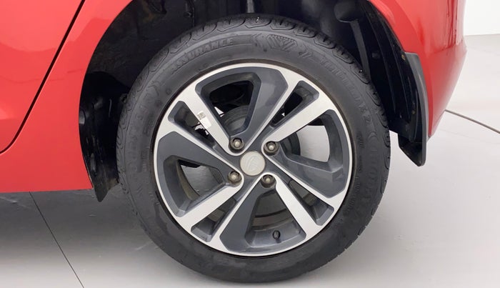 2022 Tata ALTROZ XZA PLUS, Petrol, Automatic, 5,022 km, Left Rear Wheel