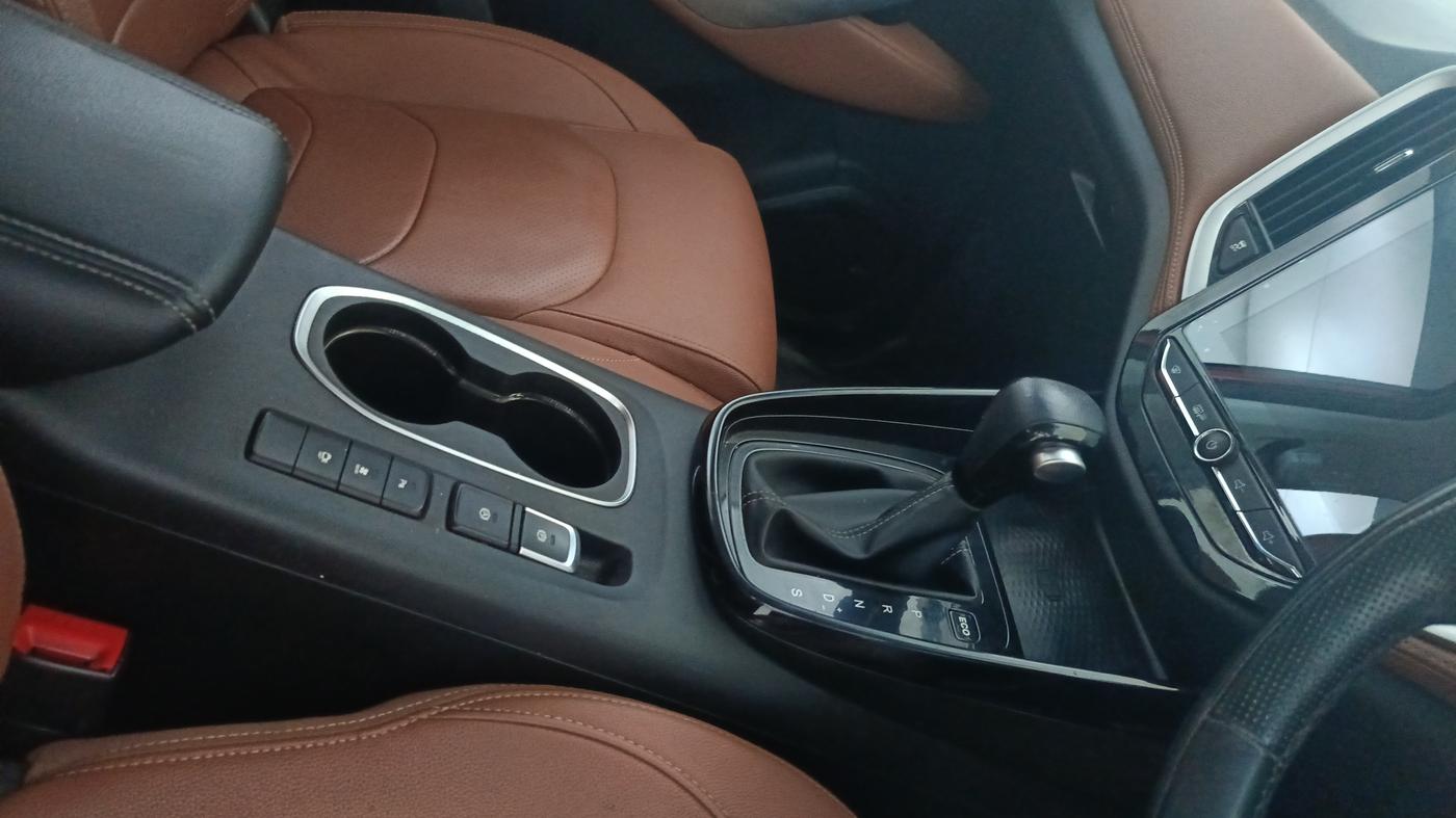 2021 MG HECTOR PLUS SHARP 1.5 PETROL TURBO CVT 6-STR, Petrol, Automatic, 78,749 km, Gear Lever