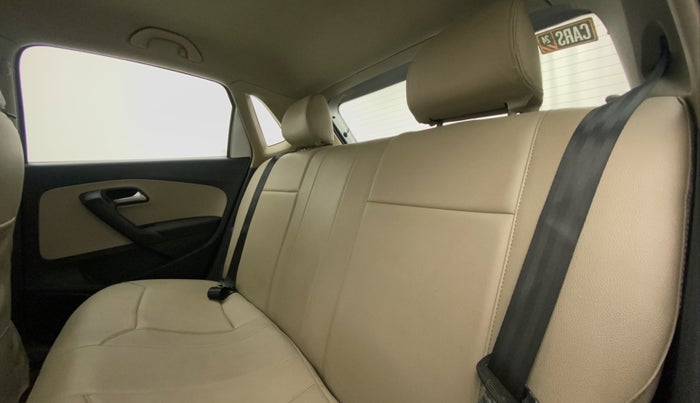 2013 Volkswagen Polo HIGHLINE DIESEL, Diesel, Manual, 81,303 km, Right Side Rear Door Cabin