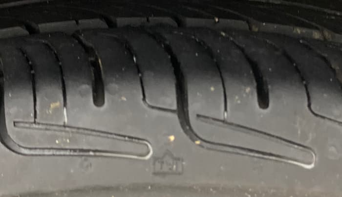 2015 Maruti Celerio VXI AMT, Petrol, Automatic, 37,397 km, Left Rear Tyre Tread