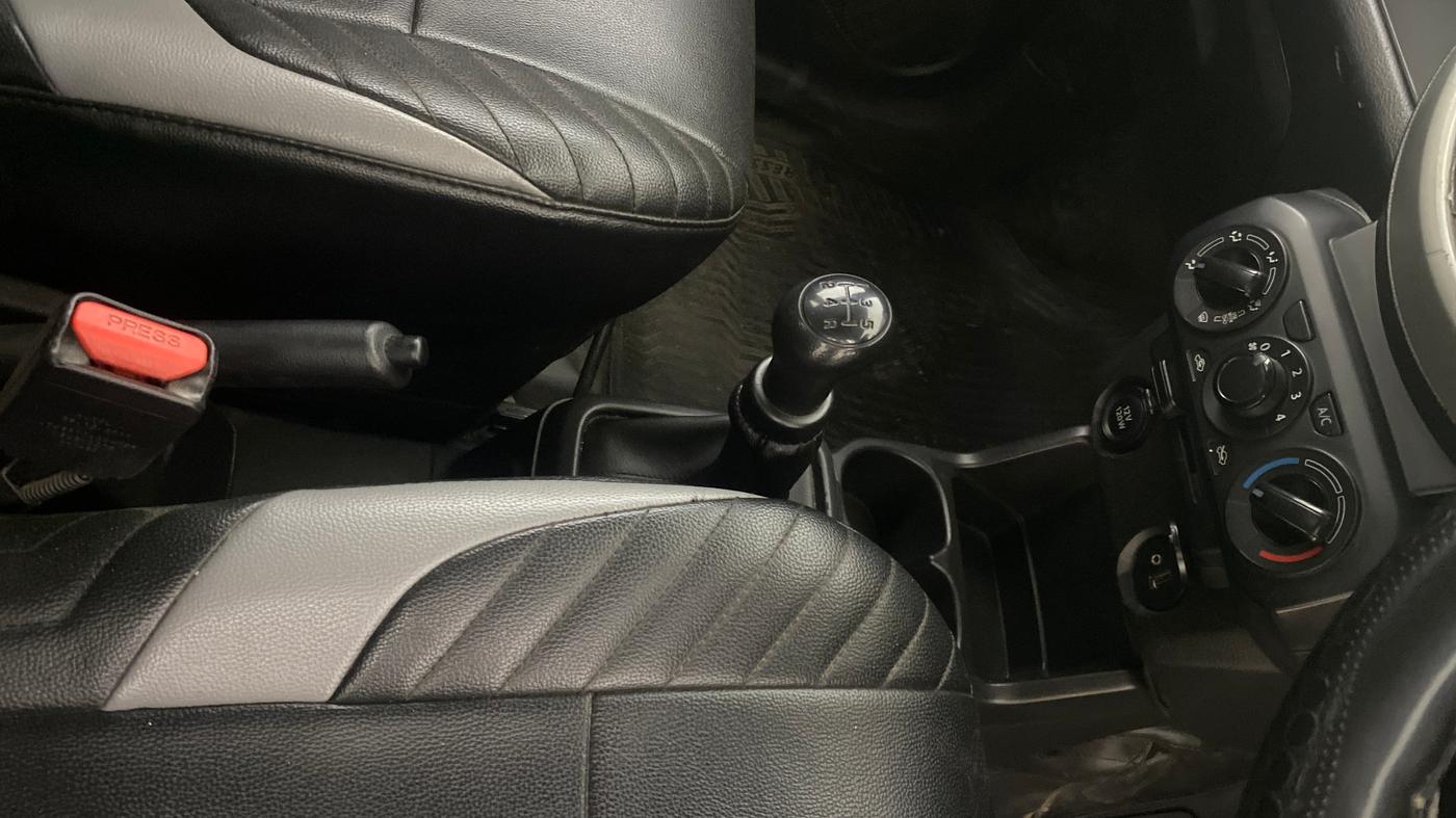 2019 Maruti S PRESSO VXI+, Petrol, Manual, 51,002 km, Gear Lever