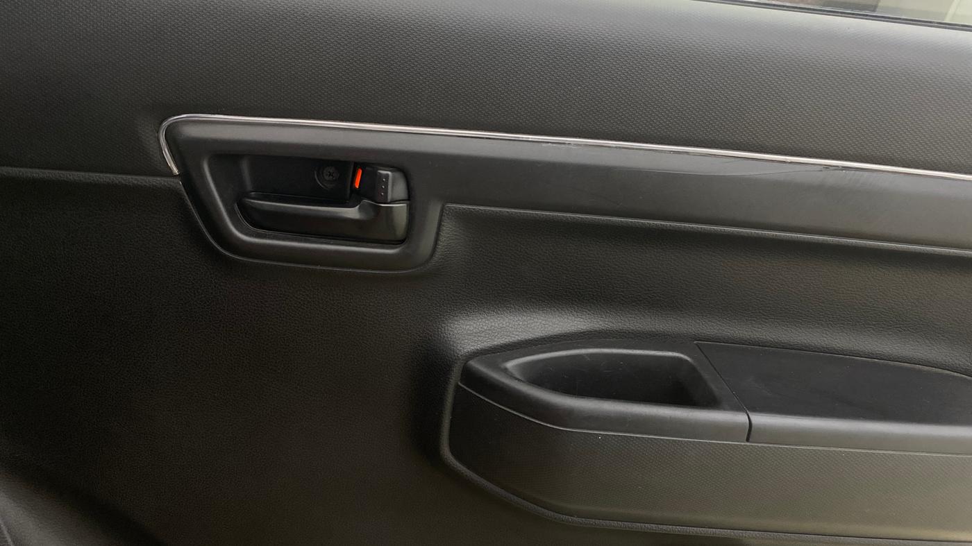 2019 Maruti S PRESSO VXI+, Petrol, Manual, 51,002 km, Driver Side Door Panels Control