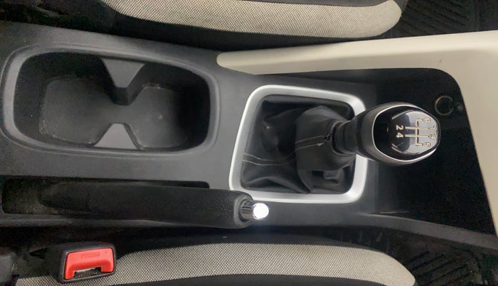 2021 Nissan MAGNITE XL, Petrol, Manual, 28,819 km, Gear Lever