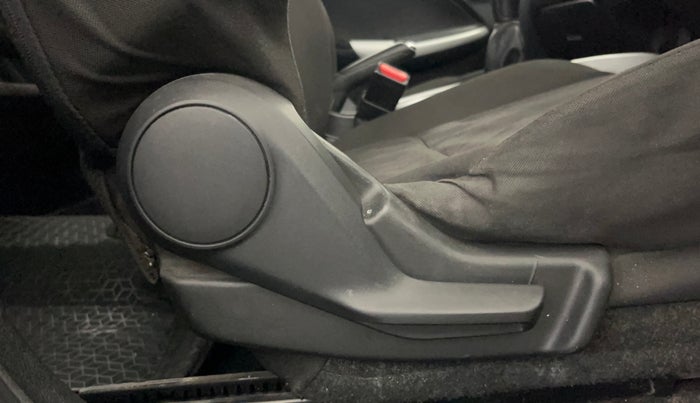 2016 Maruti Baleno ALPHA PETROL 1.2, Petrol, Manual, 94,575 km, Driver Side Adjustment Panel