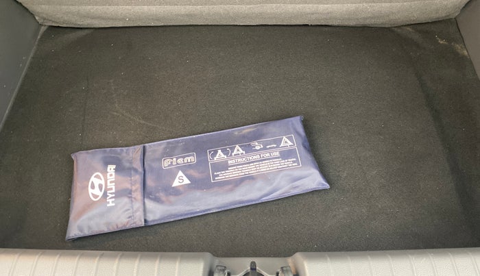 2022 Hyundai GRAND I10 NIOS ASTA AMT 1.2 KAPPA VTVT, Petrol, Automatic, 16,256 km, Boot Inside