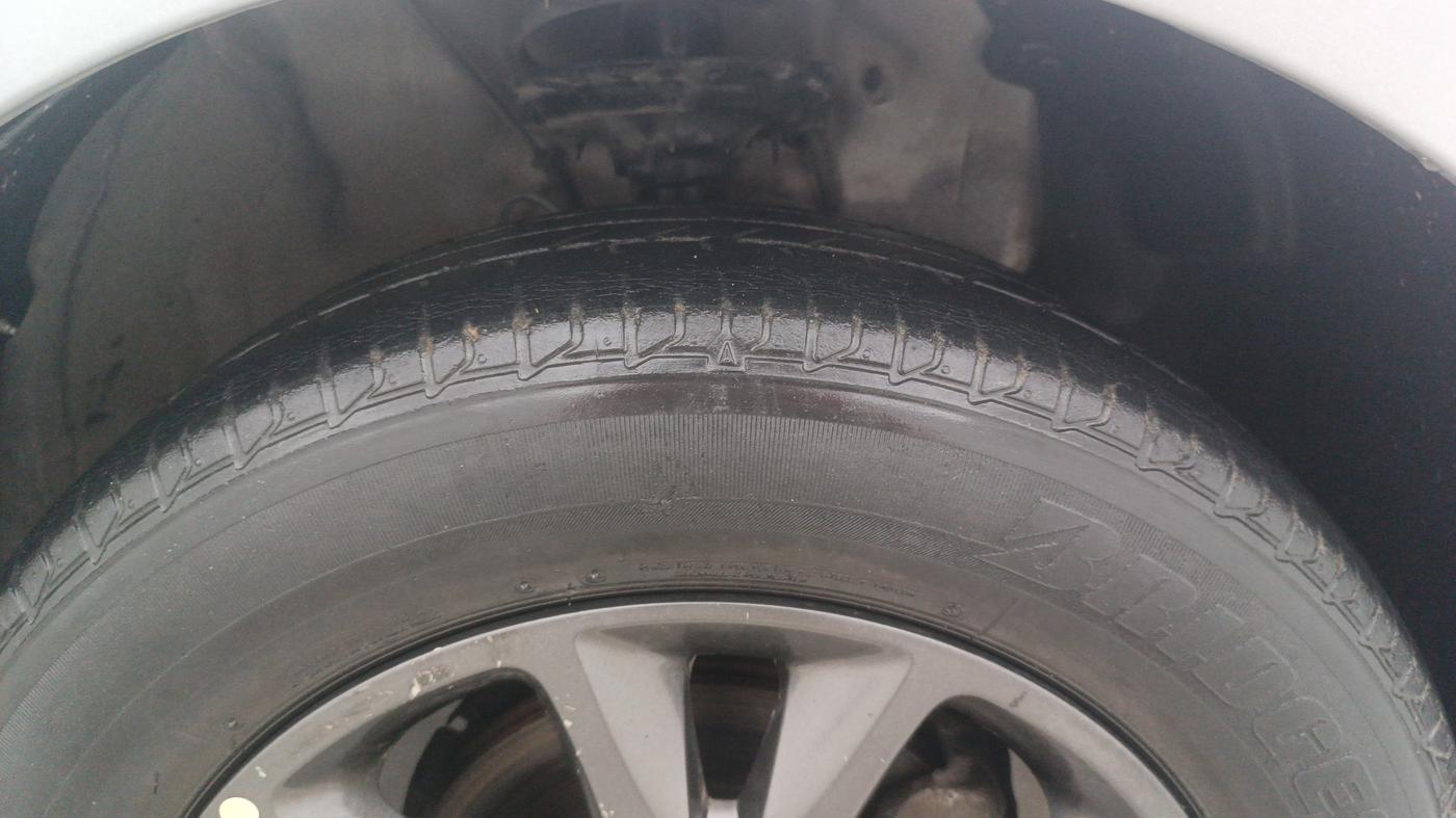 2019 Hyundai Elite i20 SPORTZ PLUS  1.2 CVT, Petrol, Automatic, 57,497 km, Right Front Tyre Tread