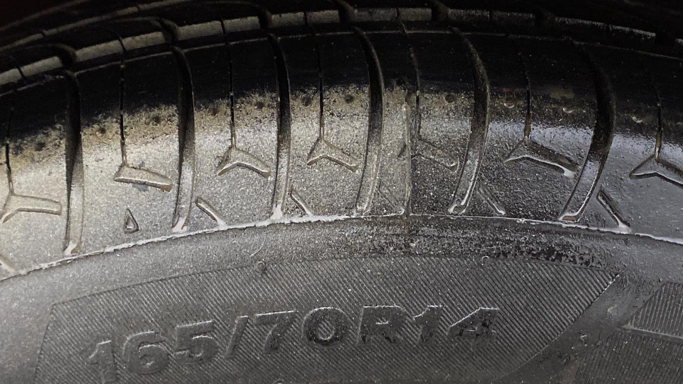 2015 Hyundai Xcent S 1.2, Petrol, Manual, 87,463 km, Right Rear Tyre Tread