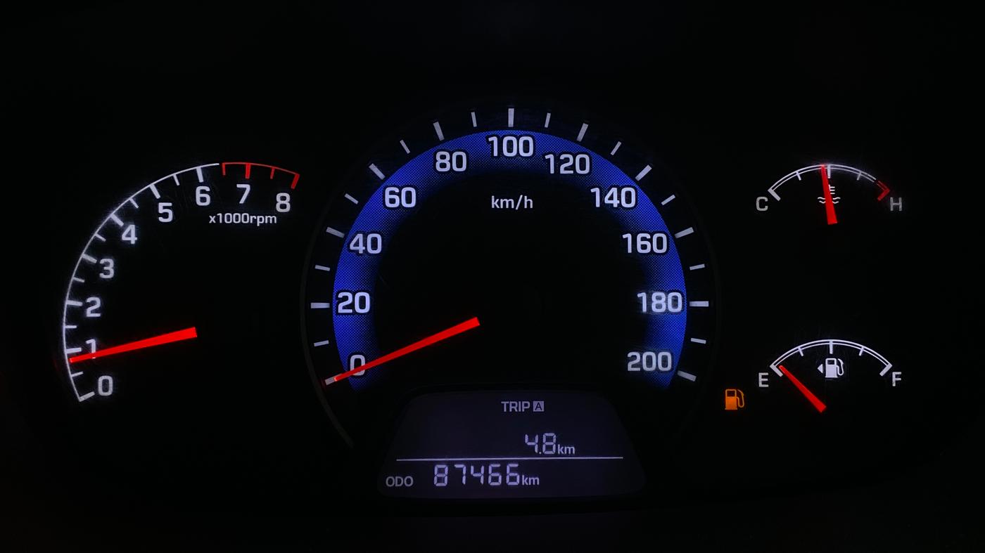 2015 Hyundai Xcent S 1.2, Petrol, Manual, 87,463 km, Odometer Image