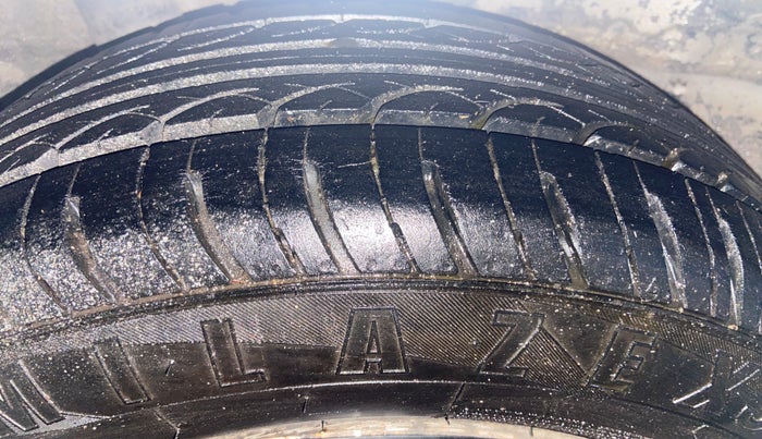 2015 Honda Amaze 1.5L I-DTEC E, Diesel, Manual, 84,355 km, Right Rear Tyre Tread