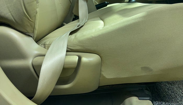 2015 Honda Amaze 1.5L I-DTEC E, Diesel, Manual, 84,355 km, Driver Side Adjustment Panel