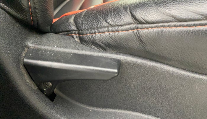 2017 Tata Tiago XM PETROL, Petrol, Manual, 41,896 km, Driver Side Adjustment Panel