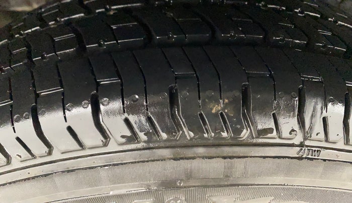 2017 Tata Tiago XM PETROL, Petrol, Manual, 41,896 km, Right Rear Tyre Tread