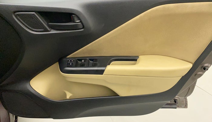 2014 Honda City 1.5L I-VTEC SV, Petrol, Manual, 95,399 km, Driver Side Door Panels Control