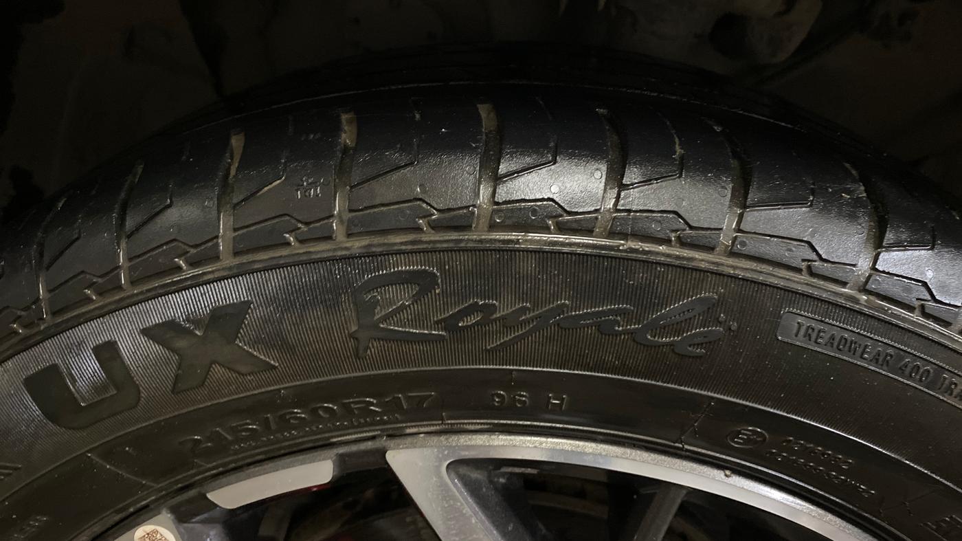 2022 KIA SELTOS GTX PLUS DCT 1.4 PETROL, Petrol, Automatic, 40,060 km, Left Front Tyre Tread