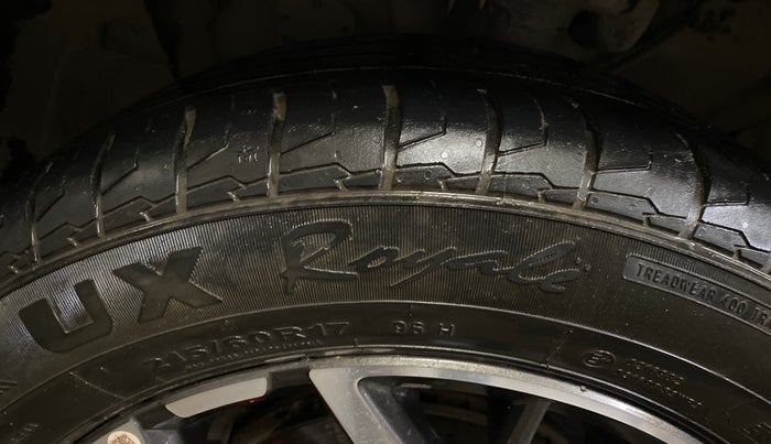 2022 KIA SELTOS GTX PLUS DCT 1.4 PETROL, Petrol, Automatic, 40,060 km, Left Front Tyre Tread