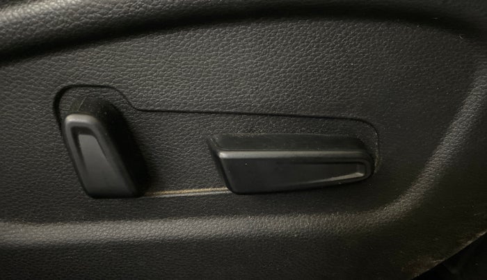 2022 KIA SELTOS GTX PLUS DCT 1.4 PETROL, Petrol, Automatic, 40,060 km, Driver Side Adjustment Panel