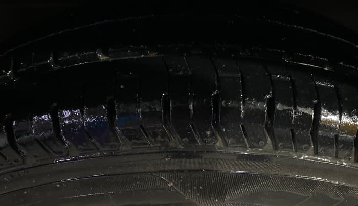 2012 Maruti Alto 800 LXI, Petrol, Manual, 48,139 km, Left Front Tyre Tread