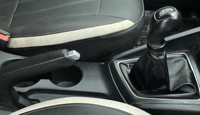 2015 Hyundai i20 Active 1.2 S, CNG, Manual, 45,382 km, Gear Lever