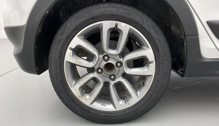 2015 Hyundai i20 Active 1.2 S, CNG, Manual, 45,382 km, Right Rear Wheel