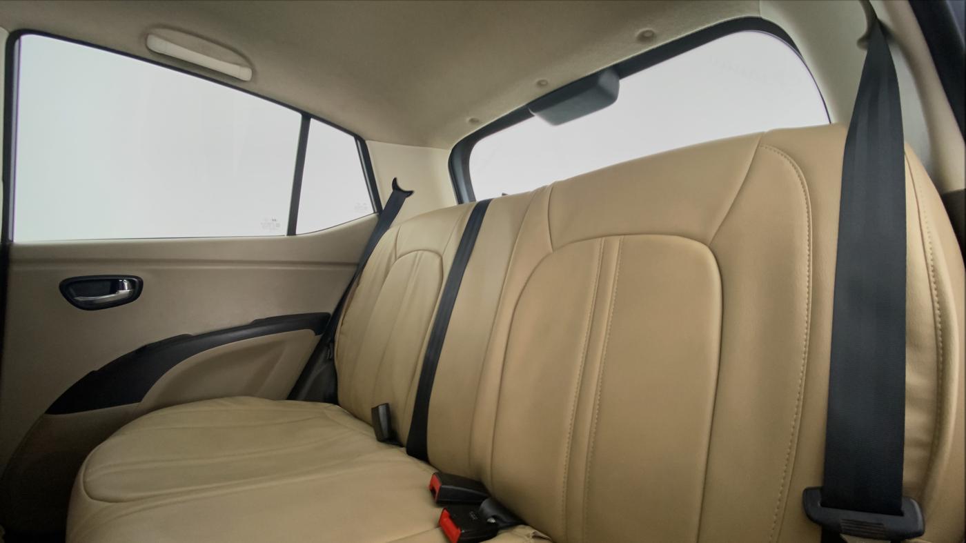 2014 Hyundai i10 SPORTZ 1.1 IRDE2, Petrol, Manual, 50,714 km, Right Side Rear Door Cabin