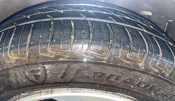 2014 Honda City 1.5L I-VTEC V MT, Petrol, Manual, 42,465 km, Right Front Tyre Tread