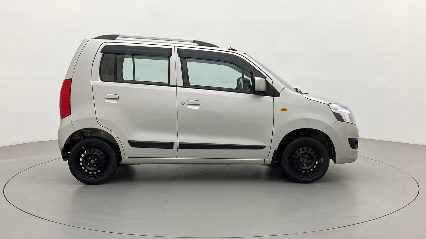 2017 Maruti Wagon R 1.0 VXI OPT, Petrol, Manual, Right Side