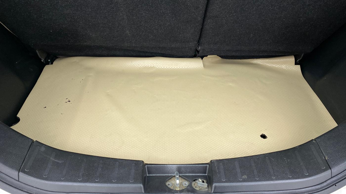 2017 Maruti Wagon R 1.0 VXI OPT, Petrol, Manual, Boot Inside