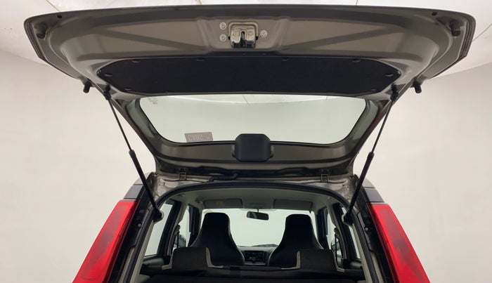 2019 Maruti New Wagon-R LXI CNG (O) 1.0, CNG, Manual, 77,967 km, Boot Door Open