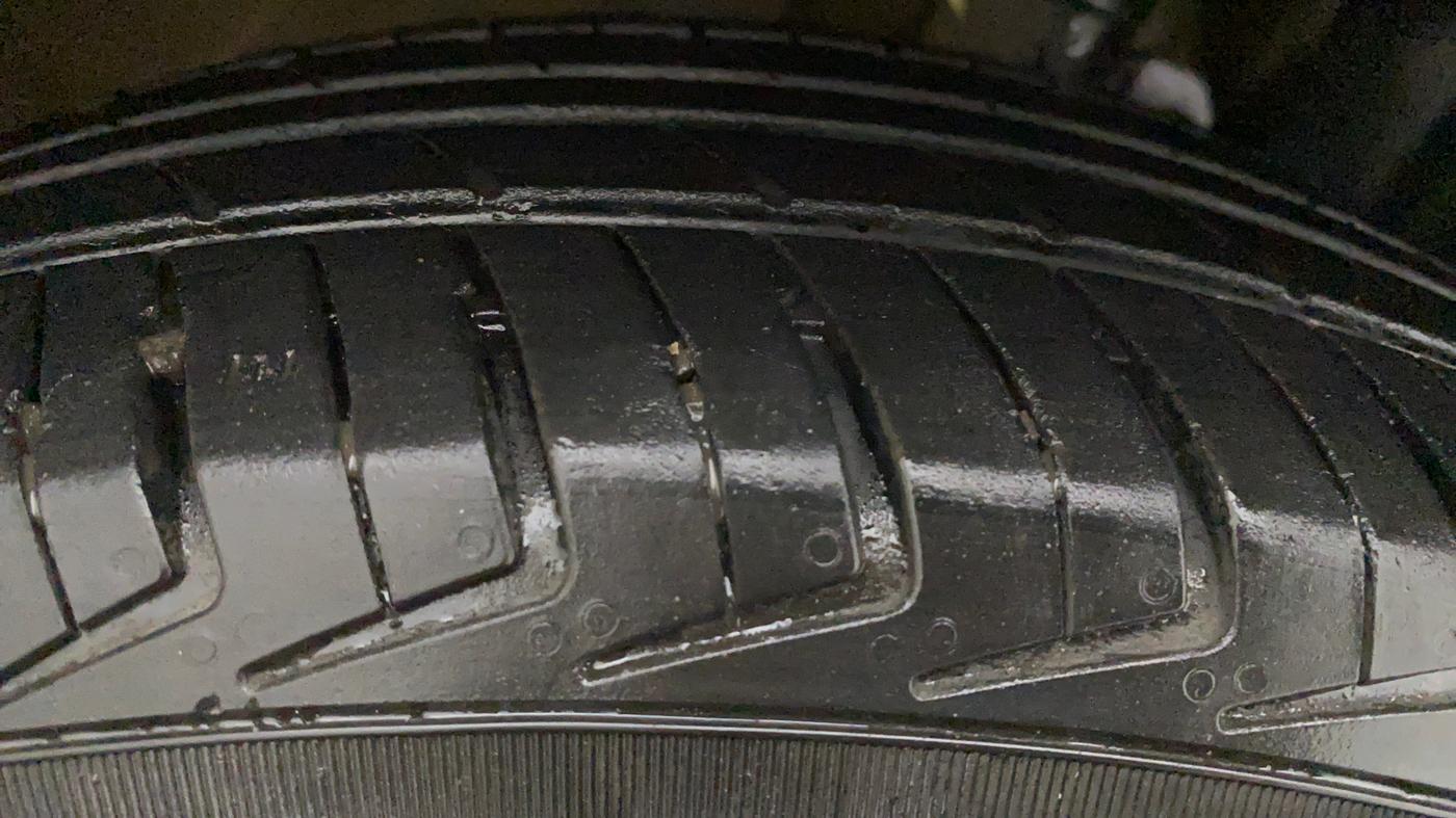 2019 Maruti New Wagon-R LXI CNG (O) 1.0, CNG, Manual, 77,967 km, Right Rear Tyre Tread