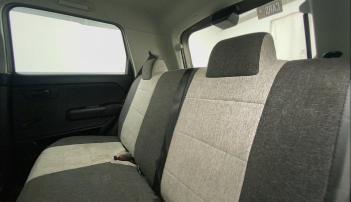 2019 Maruti New Wagon-R LXI CNG (O) 1.0, CNG, Manual, 77,967 km, Right Side Rear Door Cabin