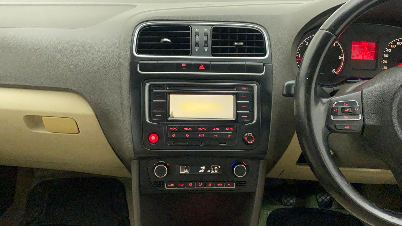 2013 Volkswagen Vento HIGHLINE DIESEL 1.6, Diesel, Manual, 95,103 km, Air Conditioner