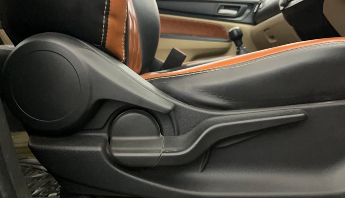 2019 Honda Amaze 1.2L I-VTEC VX, Petrol, Manual, 61,190 km, Driver Side Adjustment Panel