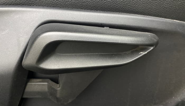 2023 Tata Tiago XZ PLUS PETROL, Petrol, Manual, 25,867 km, Driver Side Adjustment Panel