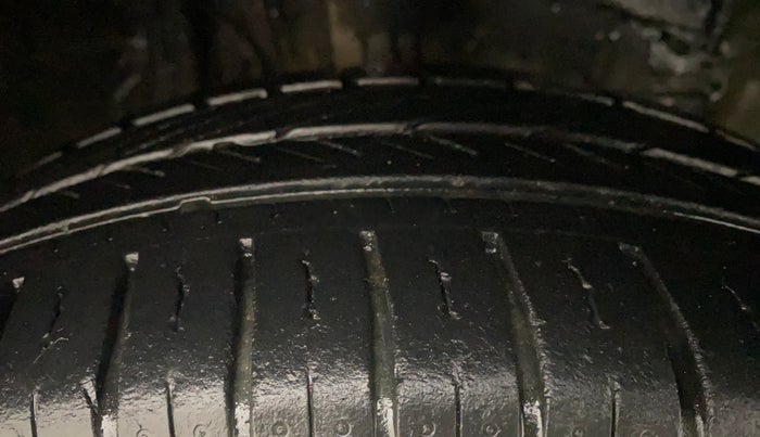 2021 Toyota YARIS G CVT, Petrol, Automatic, 27,343 km, Right Front Tyre Tread
