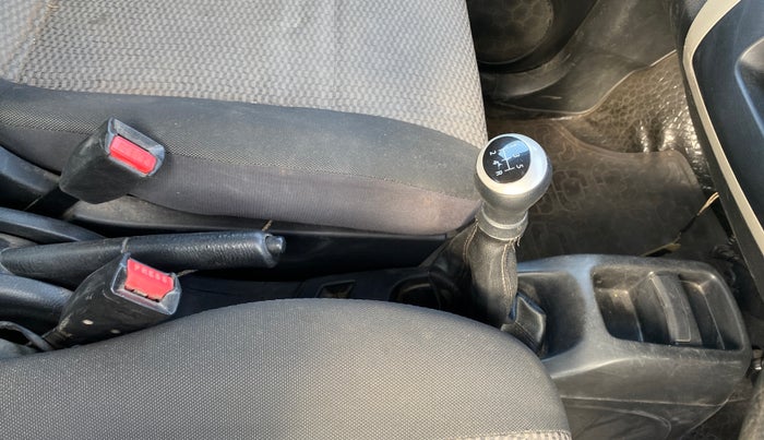 2014 Maruti Wagon R 1.0 LXI CNG, CNG, Manual, 70,329 km, Gear Lever