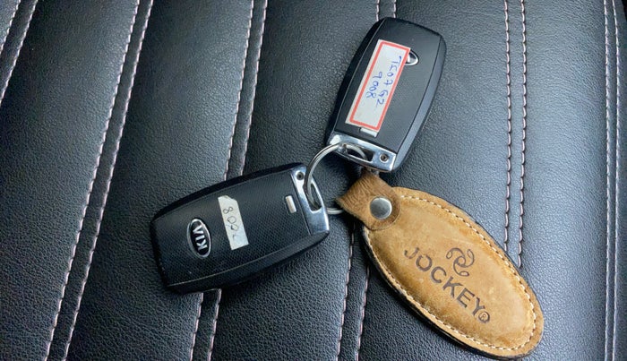 2019 KIA SELTOS HTK PLUS 1.5 DIESEL, Diesel, Manual, 83,843 km, Key Close Up