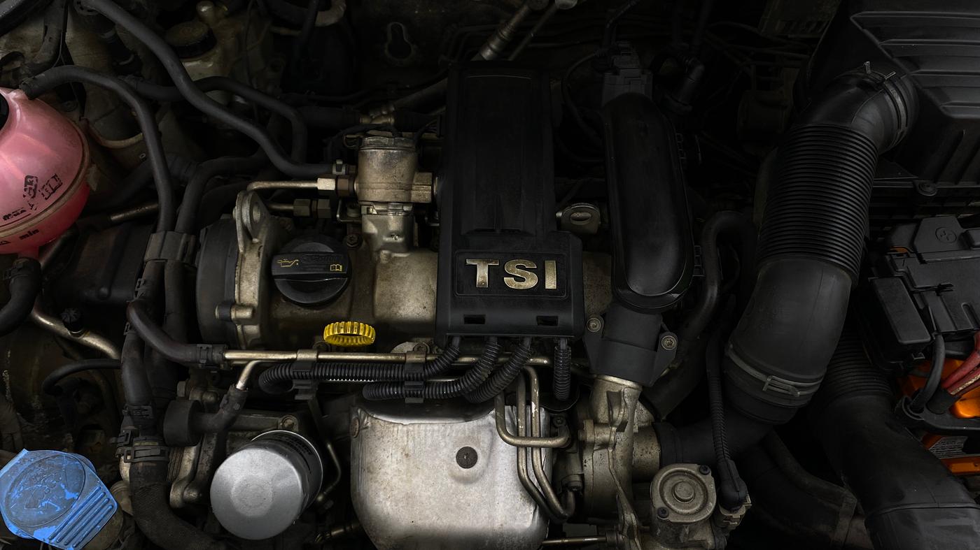 2017 Volkswagen Polo GT TSI AT, Petrol, Automatic, 95,904 km, Engine View