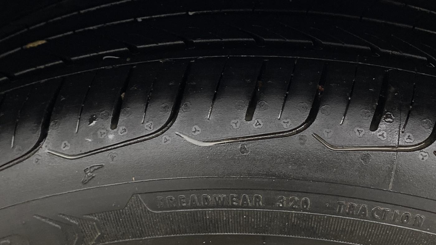 2017 Volkswagen Polo GT TSI AT, Petrol, Automatic, 95,904 km, Left Rear Tyre Tread