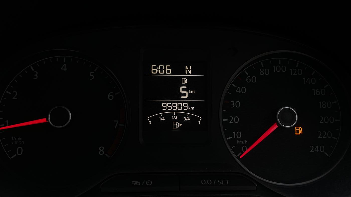 2017 Volkswagen Polo GT TSI AT, Petrol, Automatic, 95,904 km, Odometer Image