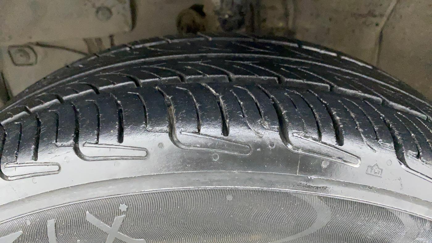 2013 Honda City S MT PETROL, Petrol, Manual, 86,753 km, Left Front Tyre Tread