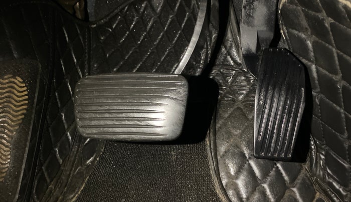 2022 Jeep Compass MODEL S (O) 1.4 PETROL DCT, Petrol, Automatic, 86,495 km, Pedals