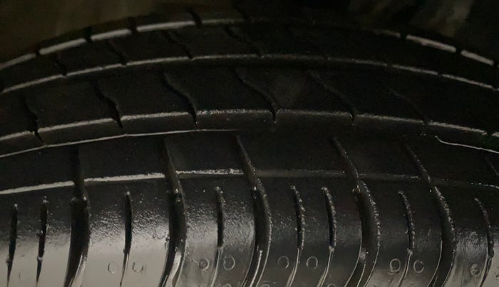 2025 Maruti New Wagon-R VXI 1.0, Petrol, Manual, 2,355 km, Right Front Tyre Tread