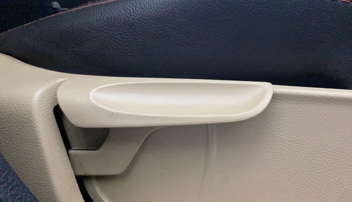 2016 Volkswagen Ameo COMFORTLINE 1.2L, Petrol, Manual, 47,745 km, Driver Side Adjustment Panel